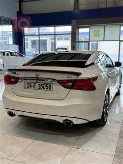 نيسان ماكسيما